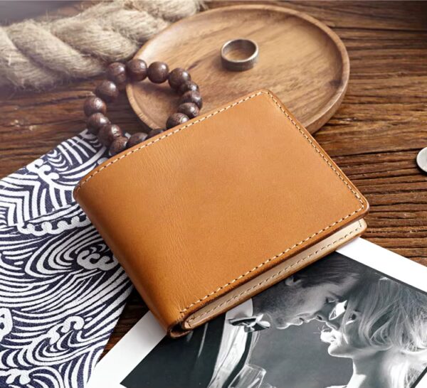Everydayer Bi-Fold Wallet