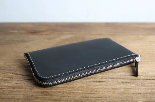 Wayfarer Zipper Wallet